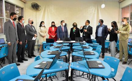 Alcalde de Tlanepantla reactiva clases de inglés y computación en escuelas públicas