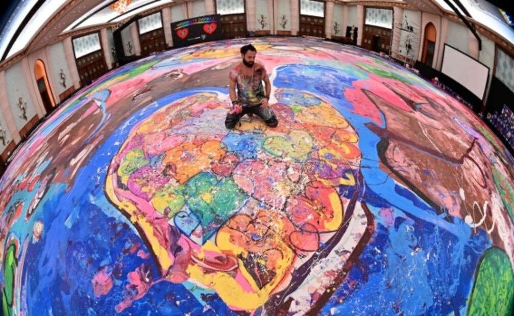 La pintura del tamaño de dos estadios de fútbol que busca romper récord mundial