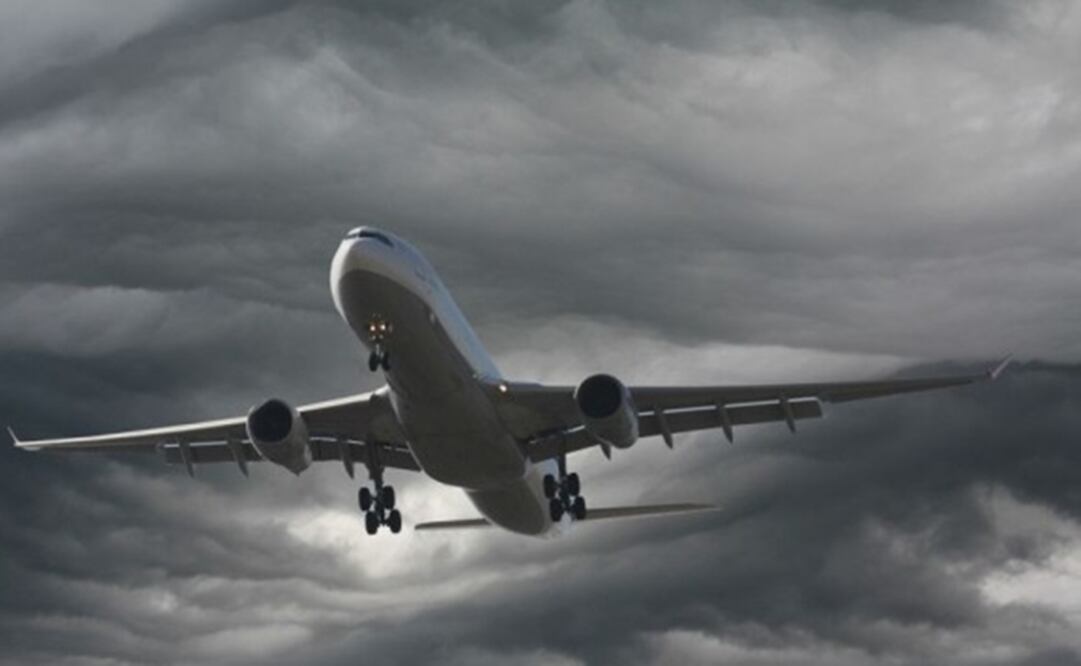 Los investigadores abordaron diez vuelos en Estados Unidos y rastrearon escrupulosamente los movimientos de pasajeros. (FOTO: Especial)