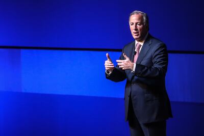 Promete Meade duplicar apoyo a adultos mayores