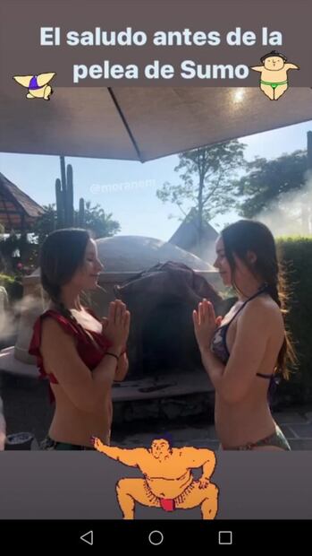 Camila Sodi posa relajada y al natural