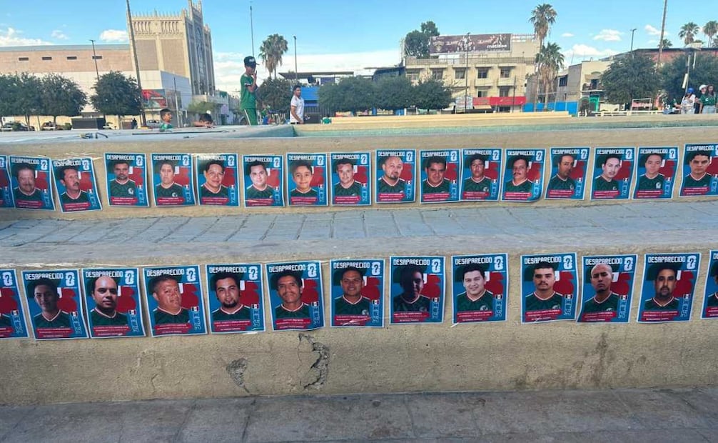 Familias de desaparecidos realizan cascarita en Torreón; exigen respuestas sobre sus seres queridos.
Foto: Especial.