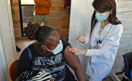 Israel comienza a vacunar contra Covid-19 a solicitantes de asilo e indocumentados