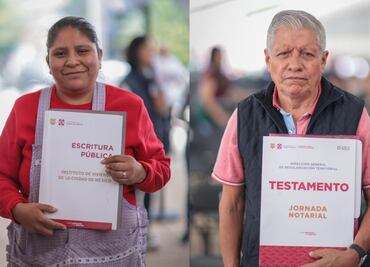 Se da certeza jurídica a capitalinos con entrega masiva de escrituras y testamentos, afirma Batres