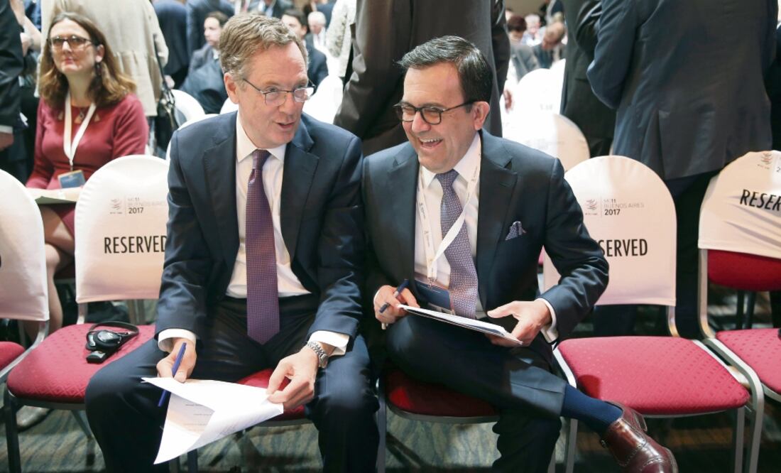 Robert Lighthizer, representante comercial de EU, e Ildefonso Guajardo, secretario de Economía, en un evento en Argentina en diciembre pasado. Foto: ARCHIVO EL UNIVERSAL