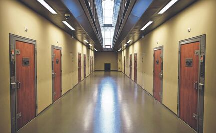 Sarkozy pasa su primera noche en prisión de París