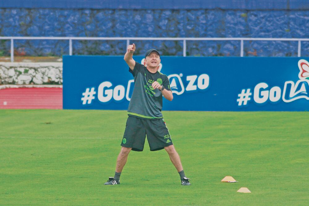 Juan Carlos Osorio dará hoy su lista para enfrentar a Bosnia (JAM MEDIA)