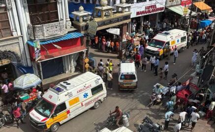 Estampida en templo hindú al norte de India deja 6 muertos; caída de cable de alta tensión desató el pánico