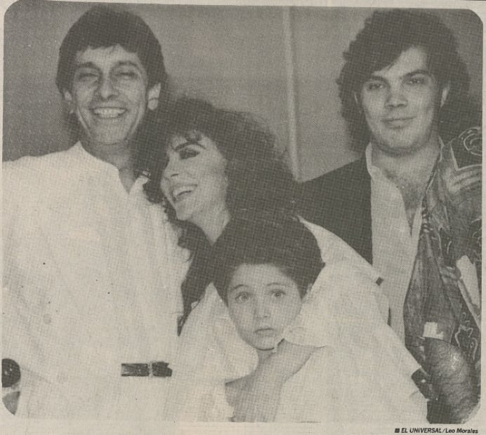 Juan Ferrara,  Verónica Castro, Juan Carlos Bonety el niño Daniel Edid Bracamontes.
Foto: Archivo EL UNIVERSAL.