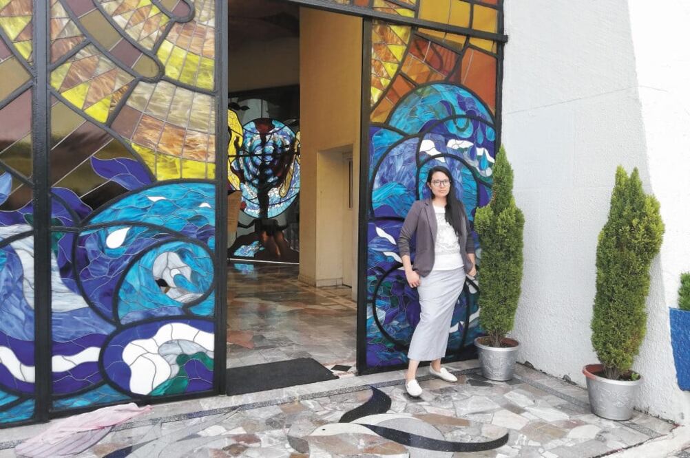 Ishi Mercado, decidió a los 14 años ser parte de la iglesia La Luz del Mundo. En su familia hay miembros de esta asociación religiosa, pero afirma que unirse a ésta fue una decisión propia. Foto: FOTOS: ASTRID RIVERA. EL UNIVERSAL