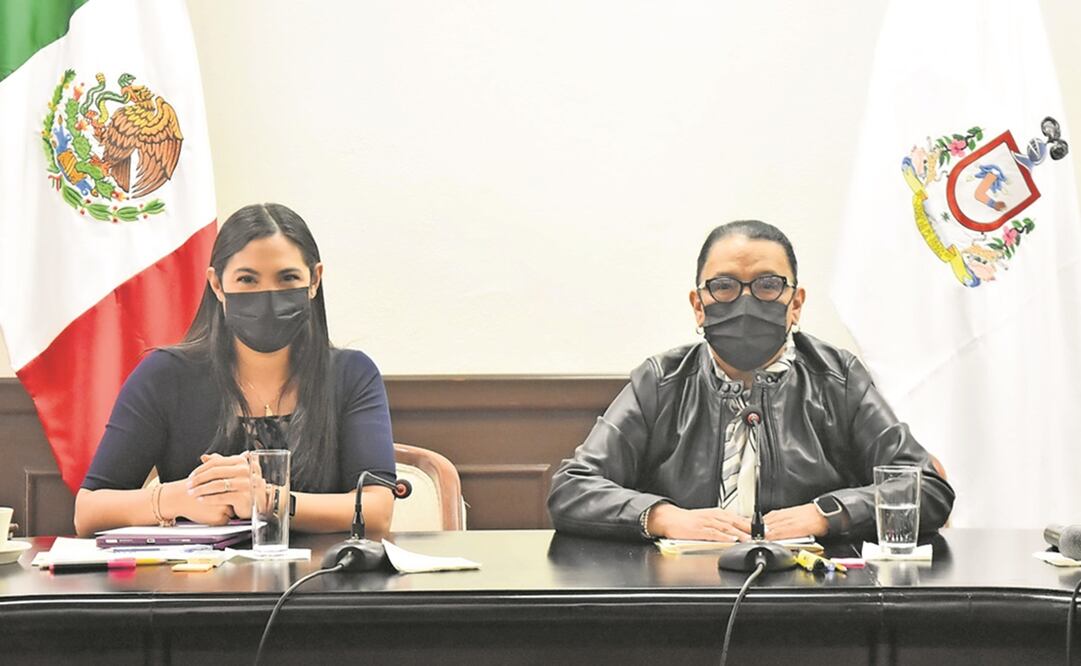 Rosa Icela Rodríguez (der.) se reunió con la gobernadora de Colima para reforzar la seguridad. Foto: ESPECIAL