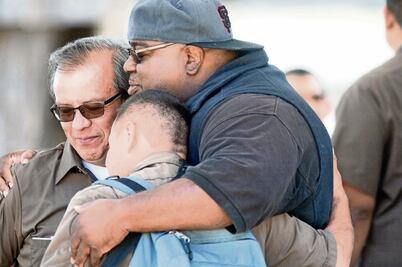 Hombre mata a tres en oficina de UPS