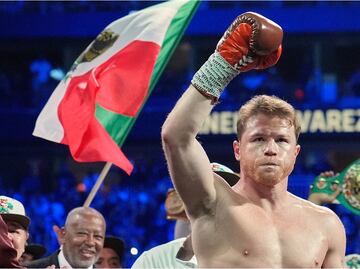 Canelo Álvarez derrota a William Scull por decisión unánime; se convierte en campeón indiscutido de los Supermedianos