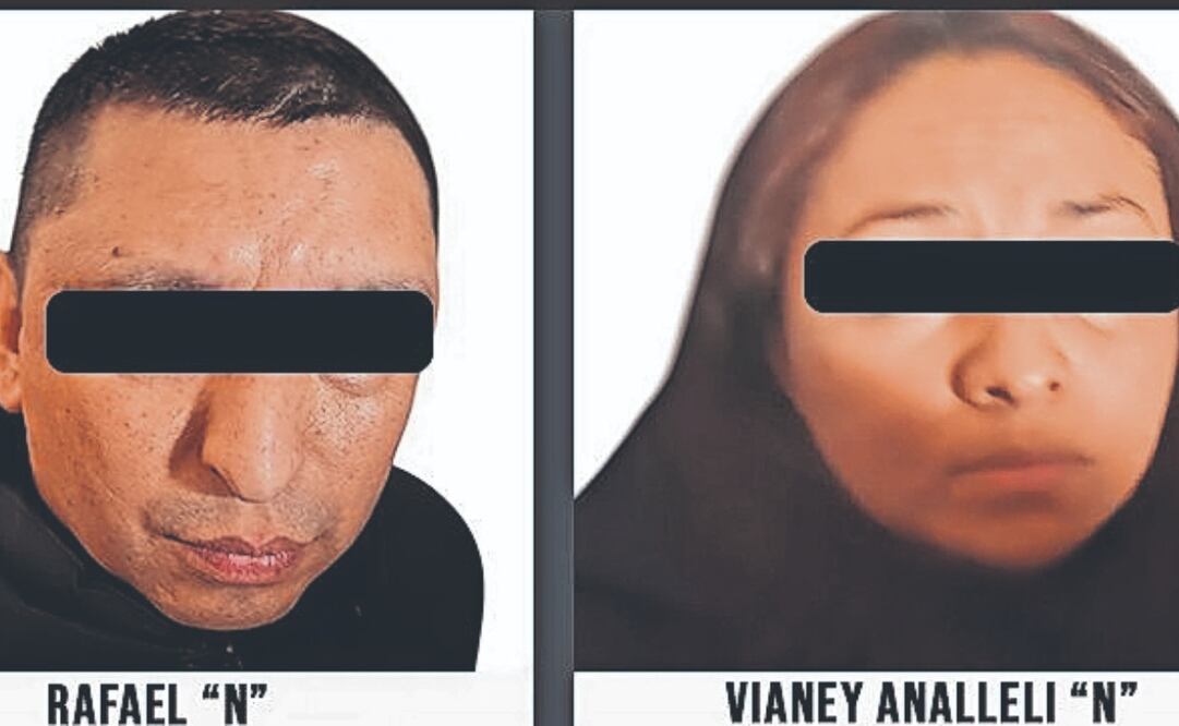 Rafael, jefe de la Célula de Combate a la Extorsión de Ecatepec, y Vianey Analleli, policía local, fueron detenidos como parte del Operativo Enjambre. Foto Especial