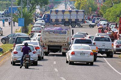 Caos por bloqueos en Oaxaca 