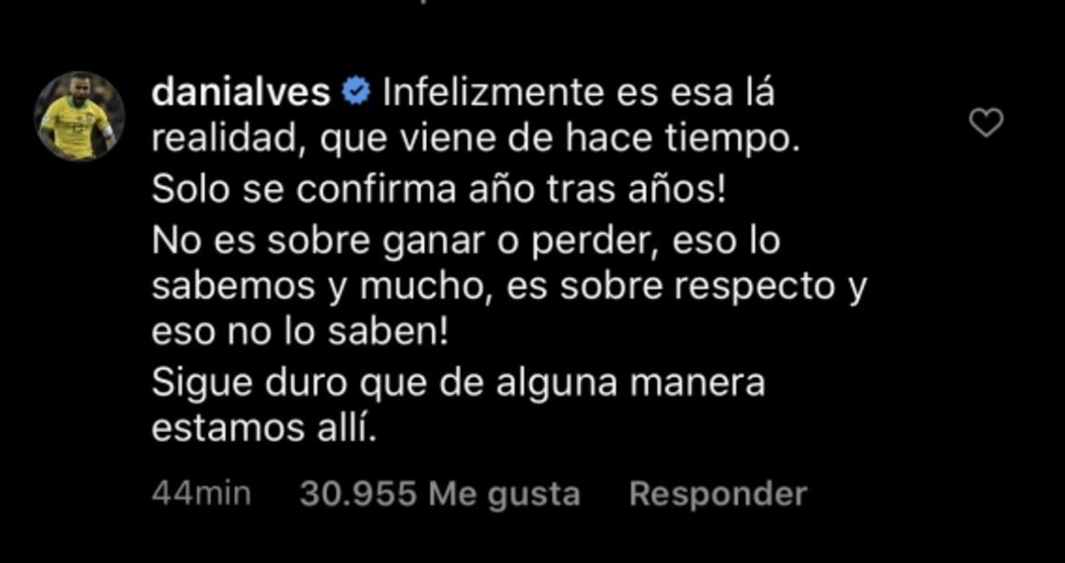 Exfutbolistas del Barcelona se unen a Messi en contra de la directiva