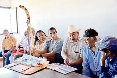 Hijos del desierto defiende la sal y la tierra
