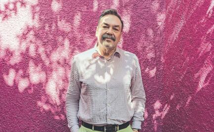 "La gente trata de vivir vidas normales pese a la  invasión": Yuri Andrujovich, escritor ucraniano