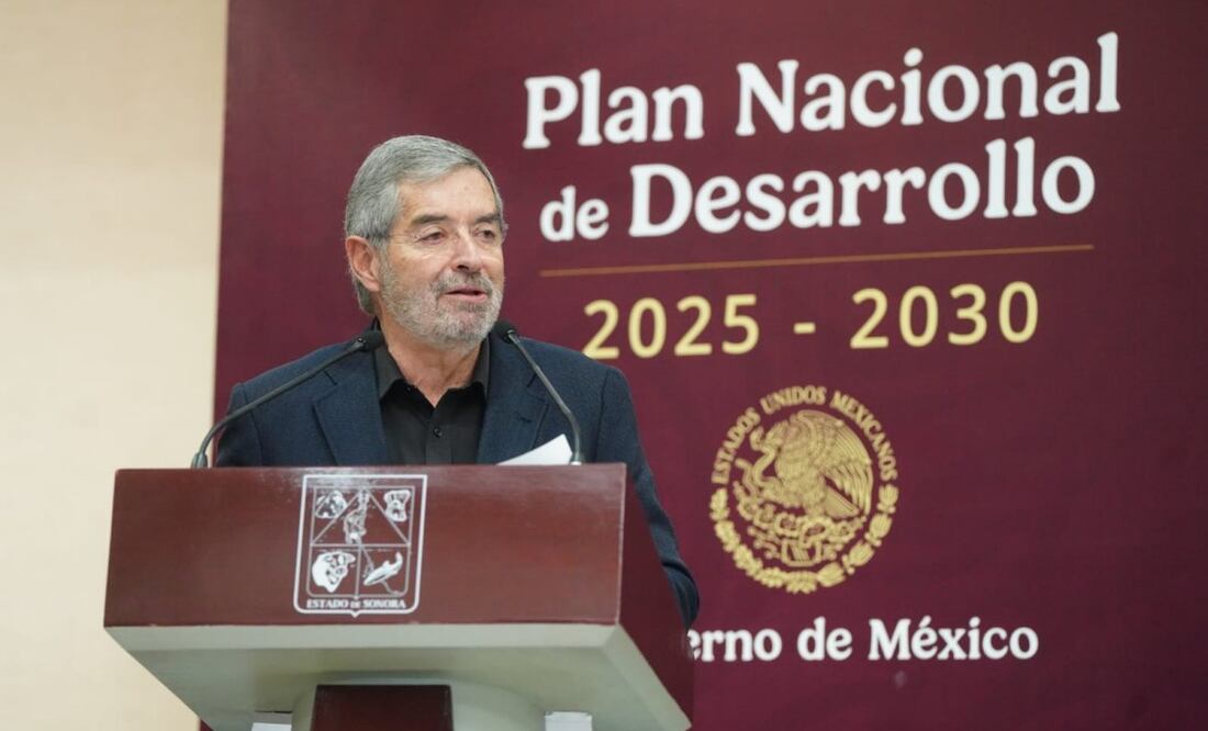 El canciller recalcó que defenderán a las mexicanas y los mexicanos ante la amenaza de una deportación masiva. Foto: SRE