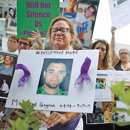 Farmacéutica llega a pacto por crisis de opioides 