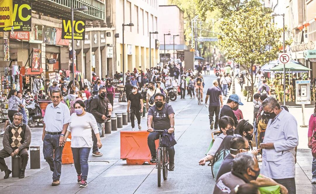 El llamado de la Ssa a la población en general es a quedarse en casa si no es necesario salir. Foto: Germán Espinosa. EL UNIVERSAL