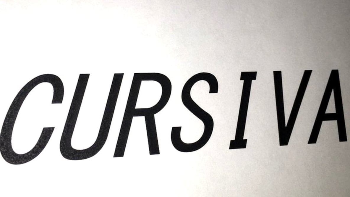 ¿Cuál es el origen de la letra cursiva?