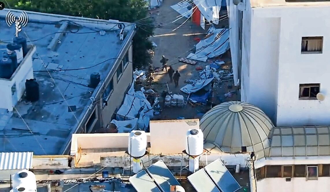 Israel dice haber hallado armas en el hospital Al Shifa de Gaza