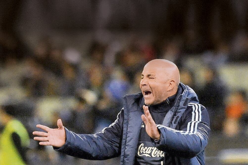 El timonel de la Albi debuta con pie derecho. (JOE CASTRO. EFE)