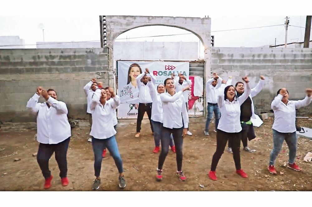 Para ganar simpatizantes, la candidata del PRI a diputada federal por el VII Distrito, Rosalva Llanes, subió a la red un video en el que aparece bailando el tema “Scooby Do pa pa” (FOTO: TOMADA DE FACEBOOK)