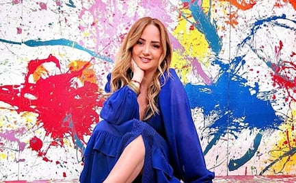 Andrea Legarreta luce outfit de estilo cowboy con baggy jeans