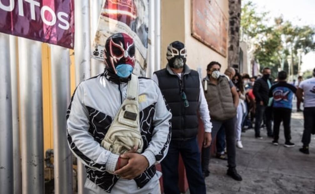 Juegos en la Alameda, luchadores en crisis y reapertura del Zócalo, entre las mejores fotos de la semana