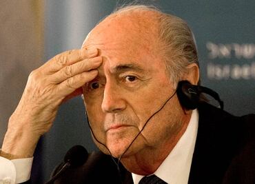 Piden que Blatter se deje de rodeos