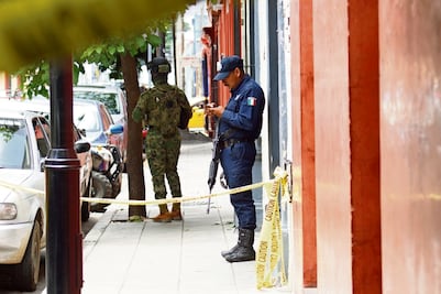 Policías, cateos y  recisiones,  en la  recuperación del MACO