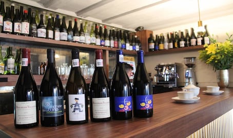 Loup Bar es EL lugar para tomar vino natural en CDMX