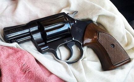 Asesinan a mujer mientras conducía en Neza; su hija resultó herida