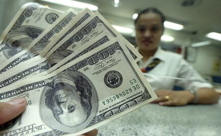 Dólar cierra en $17.07 en ventanillas