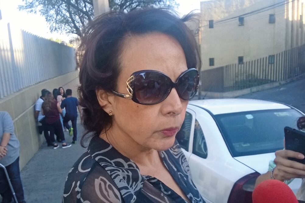 Becky Espinosa de los Monteros explicó que en la primera audiencia sólo declararon tres testigos de 20 que fueron requeridos (JUAN MANUEL BARRERA. EL UNIVERSAL)