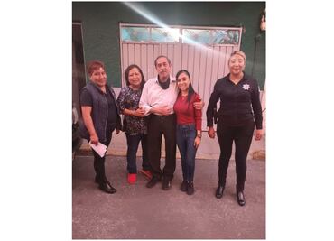 Yarihanny logró encontrar y ver por primera vez a su padre tras 40 años de búsqueda