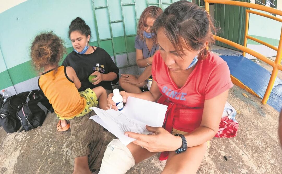La venezolana Andrea Pérez fue atendida en una clínica rural junto a sus tres hijos; todos presentaban alguna afección. Foto: María de Jesús Peters. EL UNIVERSAL