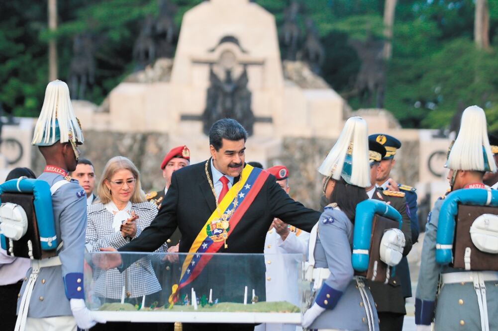 El presidente de Venezuela, Nicolás Maduro, ayer durante el 198 aniversario de la Batalla de Carabobo. Foto/AFP
