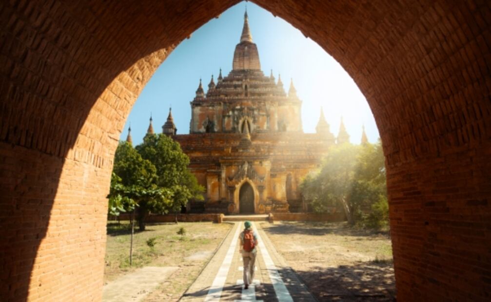 Ofrecen viajes gratis a Europa y Asia