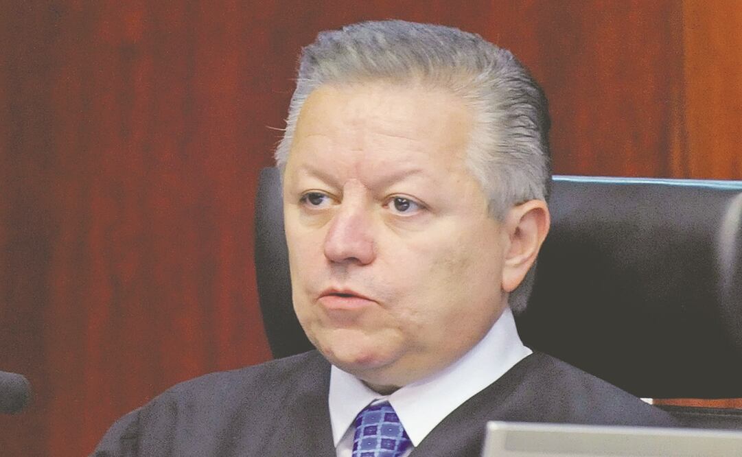 Combate frontal. El ministro Arturo Zaldívar destacó la necesidad de aplicar las leyes anticorrupción en los asuntos que llegan al PJF. (ARCHIVO EL UNIVERSAL)