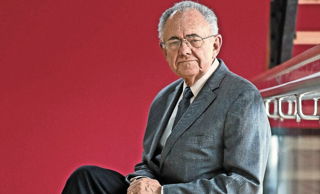 Cabinet members have been defending President López Obrador on social media - Photo: Alejandra Leyva/EL UNIVERSAL