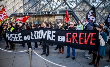 Museo Louvre cierra por protesta de empleados