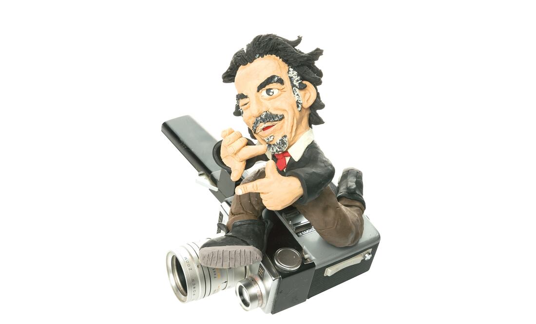 Alejandro González Iñárritu (MODELADO EN PLASTILINA: ÁNGEL VIVEROS. EL UNIVERSAL / CONCEPTO DE PERSONAJE: BRAYAN CASTAÑEDA / FOTOGRAFÍA: LUZ MONTERO)