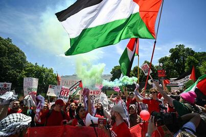 Miles de manifestantes propalestinos protestan en Washington contra políticas de Biden