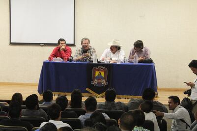 Mis ingresos superan los 15 mdp y no vivo como Riquelme: Guadiana