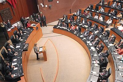 Aprueba Senado recortar 10% a servicios en plan de austeridad