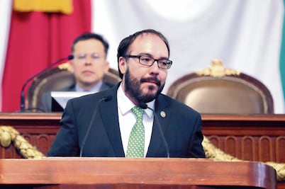 Urgen a la Corte a resolver controversias  