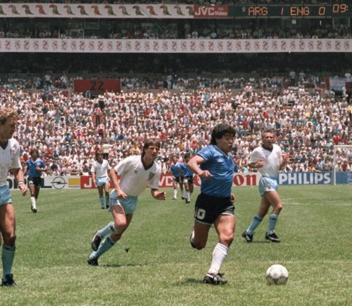 La ciencia en el futbol: Experto de la UNAM explica la física que hay detrás de "la mano de Dios" de Maradona